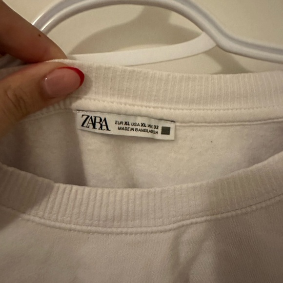 ZARA SWEATER - Picture 3 of 3